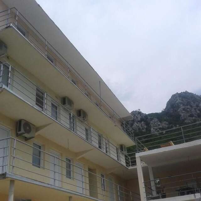 Апартаменты Vila Fenix Čanj Сутоморе-3